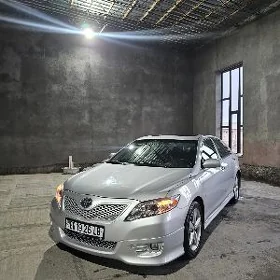 Toyota Camry 2010