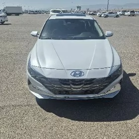 Hyundai Elantra 2021