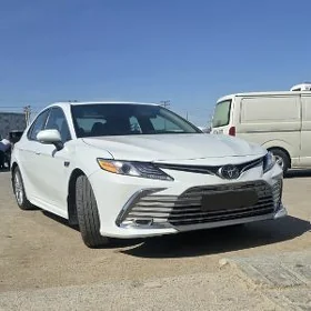 Toyota Camry 2023