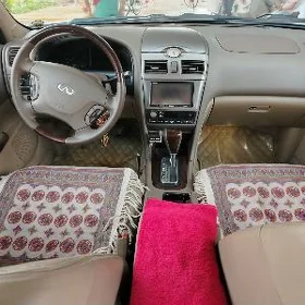 Infiniti I30 2001