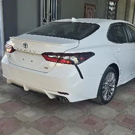 Toyota Camry 2022