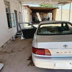Toyota Camry 1992