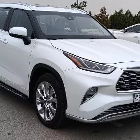 Toyota Highlander 2020