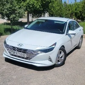 Hyundai Elantra 2021