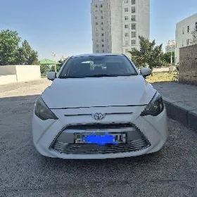 Toyota Yaris 2019