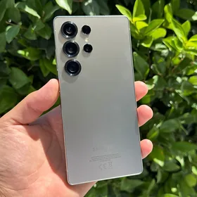 Samsung S25 Ultra