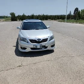 Toyota Camry 2011