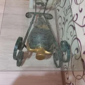 Журнальный столик