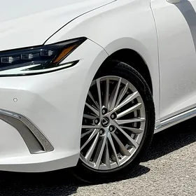 Lexus es350 2023 diska r18