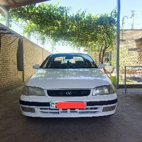 Toyota Corona 1995