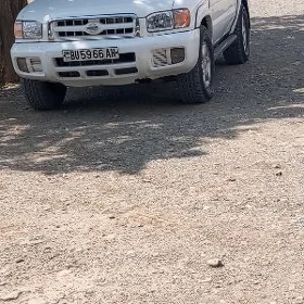 Nissan Pathfinder 2003