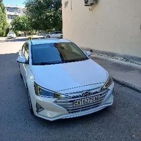 Hyundai Elantra 2020