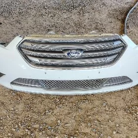Ford taurus 2012 öňki bufer
