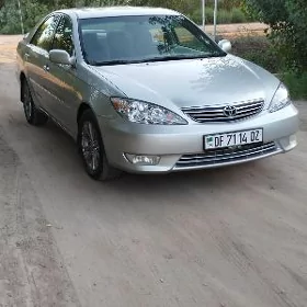 Toyota Camry 2005
