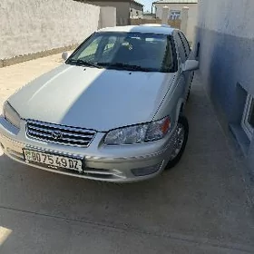 Toyota Camry 1999