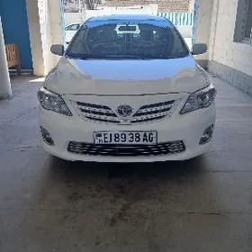 Toyota Corolla 2013