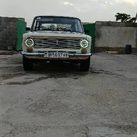 Lada 2104 1986