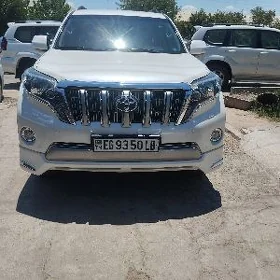 Toyota Land Cruiser Prado 2015