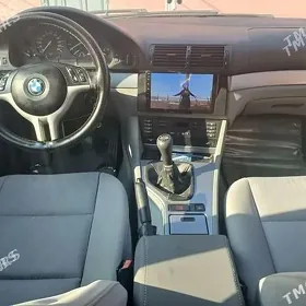 BMW E39 2000