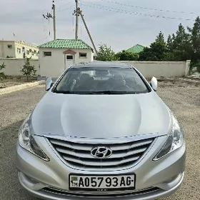 Hyundai Sonata 2012