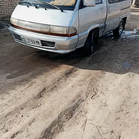 Toyota Town Ace 1990