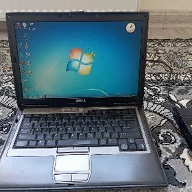 Noutbuk Dell Latitude D620