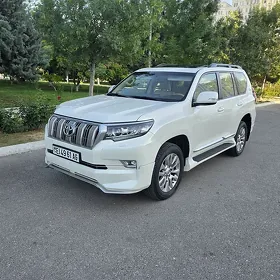 Toyota Land Cruiser Prado 2018