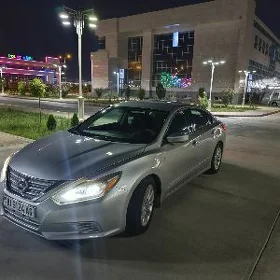 Nissan Altima 2017