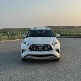 Toyota Highlander 2020