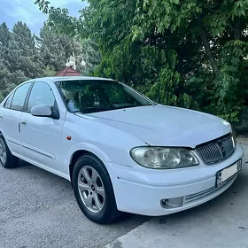 Nissan Sunny 2005