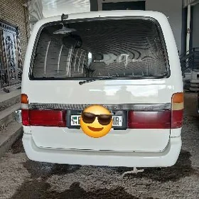 Toyota Hiace 2001