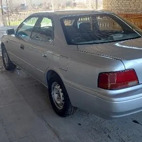 Toyota Vista 1996