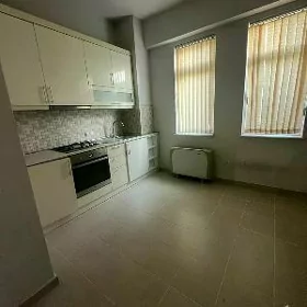 Taslama 1 komnat satlyk