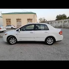 Nissan Versa 2009