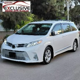 Toyota Sienna 2020