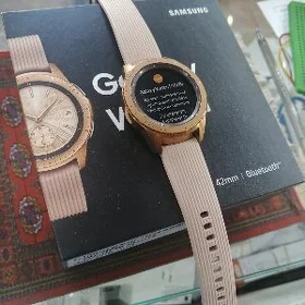 Galaxy watch Rose Gold
