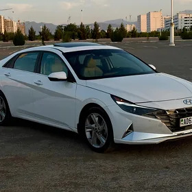 Hyundai Elantra 2021