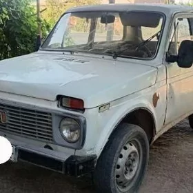 Lada Niva 1981