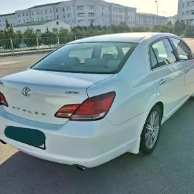 Toyota Avalon 2005