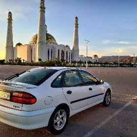 Renault Laguna 1 2000