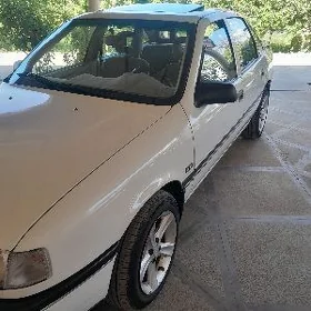 Opel Vectra 1990
