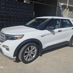 Ford Explorer 2021