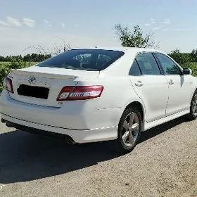 Toyota Camry 2011