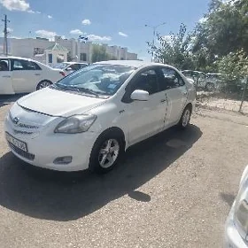 Toyota Yaris 2006