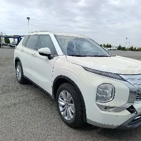 Mitsubishi Outlander 2026