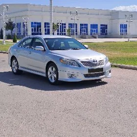 Toyota Camry 2010