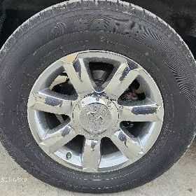 Infiniti qx56