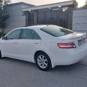 Toyota Camry 2010