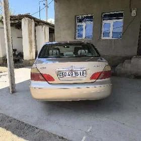 Toyota Avalon 2000