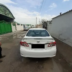 Toyota Corolla 2011